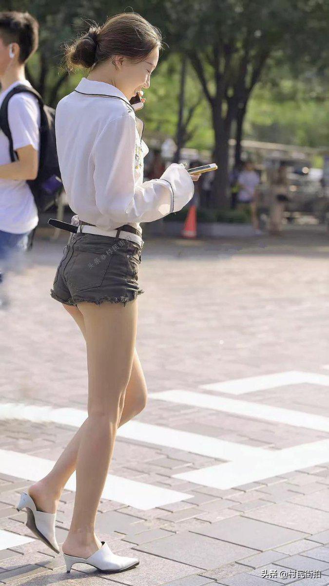 两个手机呢