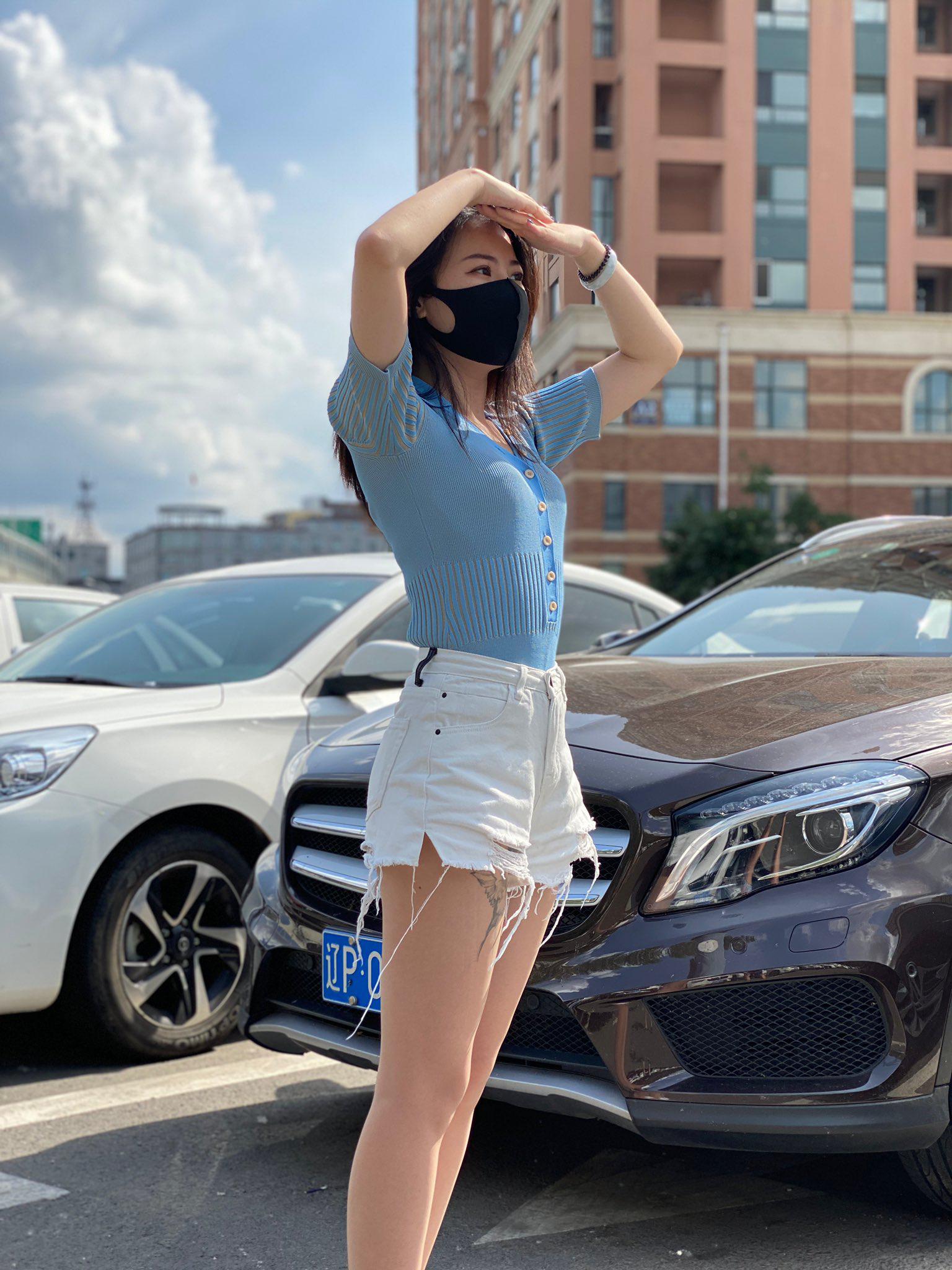 云